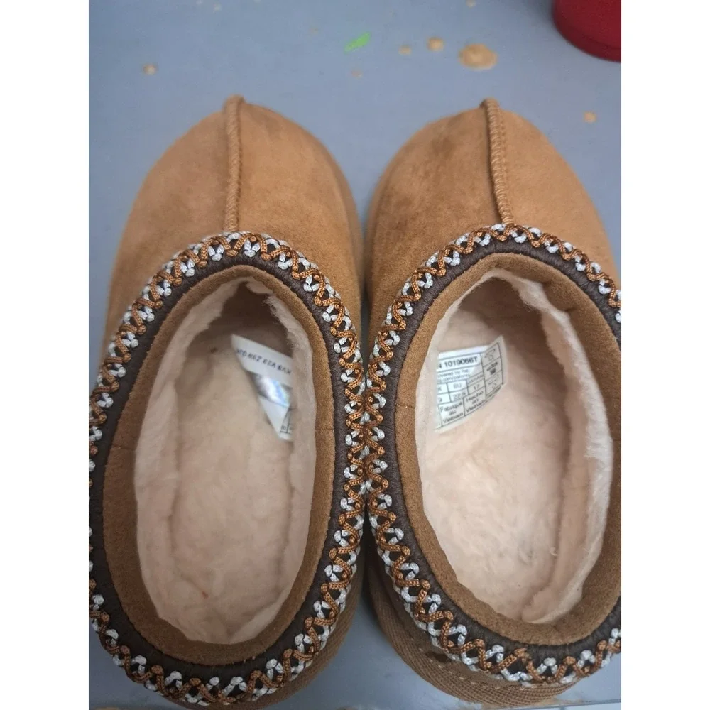 UGG Tazz Slippers Chestnut Toddler Kids Size 10 Brown Suede Shoes Platform